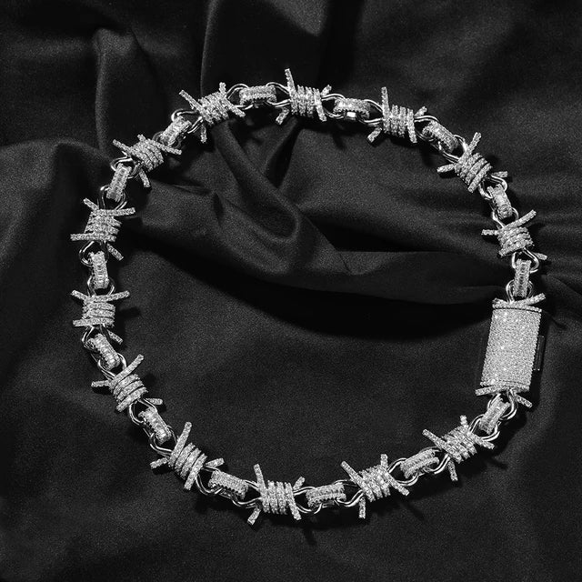 Large Barbed Wire Chain